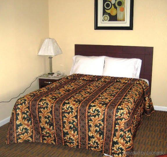 Red Carpet Inn & Suites Wrightstown Chambre photo